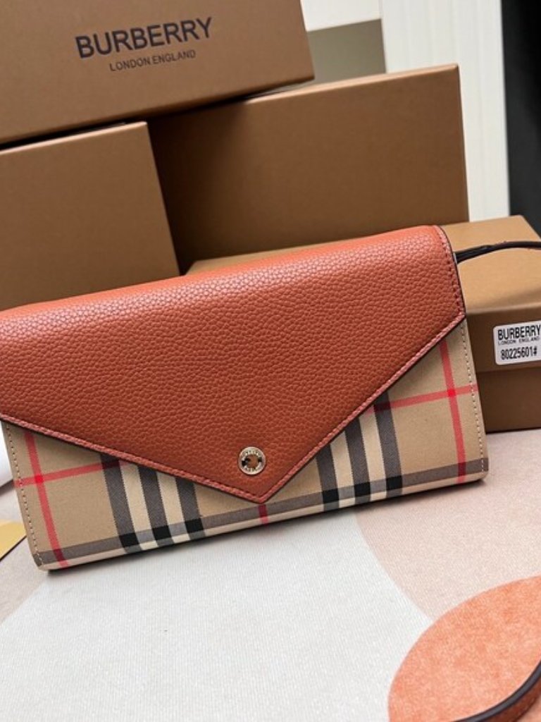 Burberry Vintage Check Envelope Wallet Tan Leather